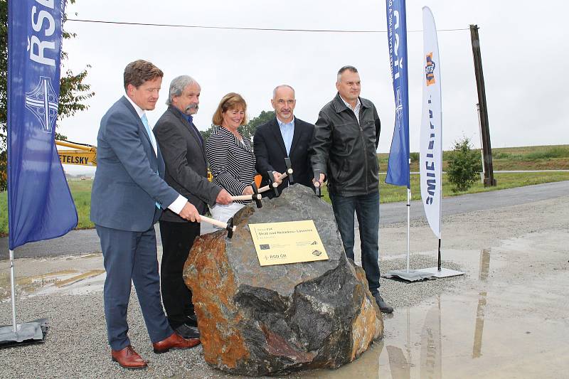 Zahájili výstavbu přeložky silnice I/34 Stráž nad Nežárkou - Lásenice.