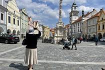 Centrum Třeboně je oblíbeným místem turistů, konají se tu trhy a nejrůznější kulturní akce.