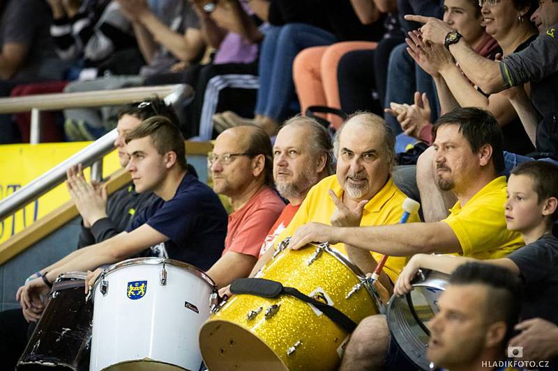 Hráči Fio Basketu sice ve druhém finálovém souboji play off I. ligy doma porazili GBA EU Praha 80:76, ale z titulu se radoval hostující tým.