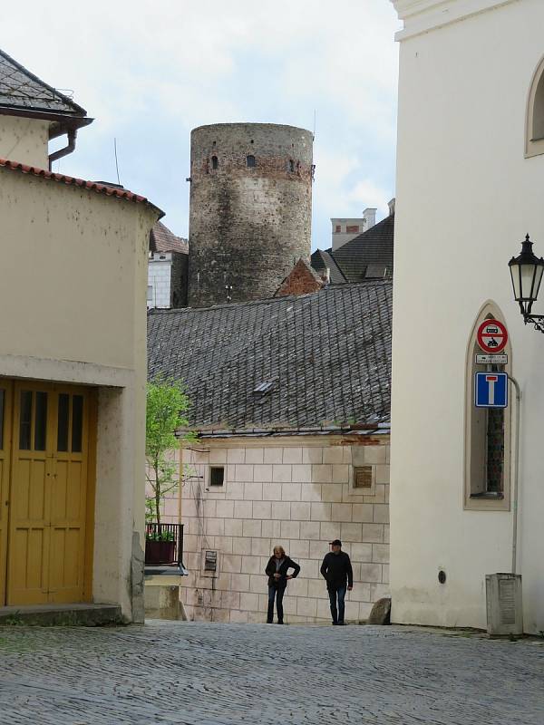 Deštivá neděle 23. května v Jindřichově Hradci.