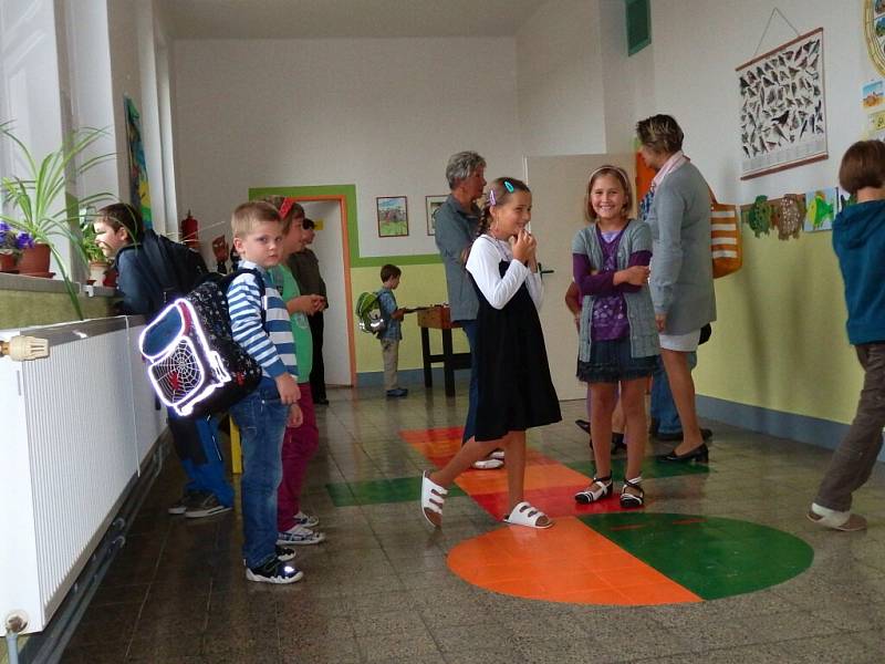 Začátek školy v Jarošově nad Nežárkou. 