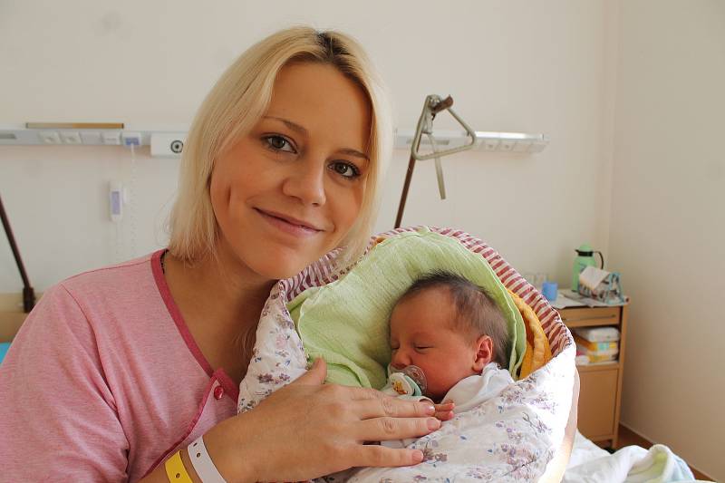 Eliška Nadlická se narodila 31. srpna Lucii Vojtkové a Petru Nadlickému z Kardašovy Řečice. Vážila 3300 gramů.