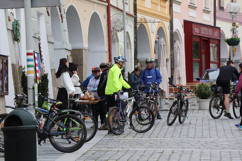 Desítky cyklistů vyrazily na populární Třeboňskou šlapku, k dispozici měli několik tras.