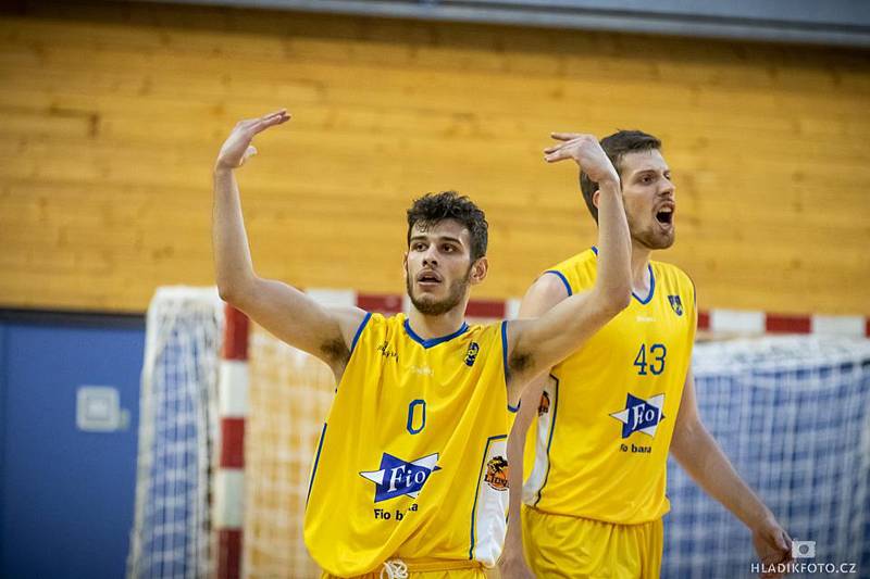 Hráči Fio Basketu sice ve druhém finálovém souboji play off I. ligy doma porazili GBA EU Praha 80:76, ale z titulu se radoval hostující tým.