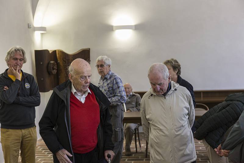 Učená společnost České republiky navštívila oblastní archiv v Třeboni.