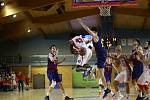 Basketbalisté slavného klubu FC Barcelona se stali vítězi prestižního turnaje Young Guns GBA Invitational, který se konal na jihu Čech. Na cestě za triumfem porazili i jindřichohradeckou GBA 96:81.