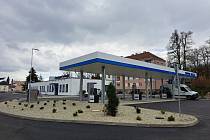 Nová čerpací stanice u autobusového nádraží v Dačicích funguje od úterý 2. května.