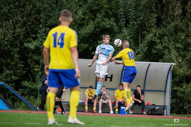 Jindřichohradečtí fotbalisté v duelu s Doubravkou vybojovali dva body.