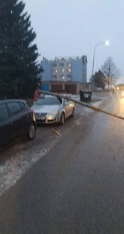 Bouře Sabine řádila ve Studené.