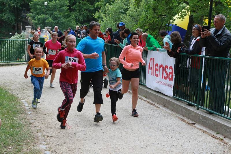 Potřetí se v Jindřichově Hradci běžel půlmaraton.