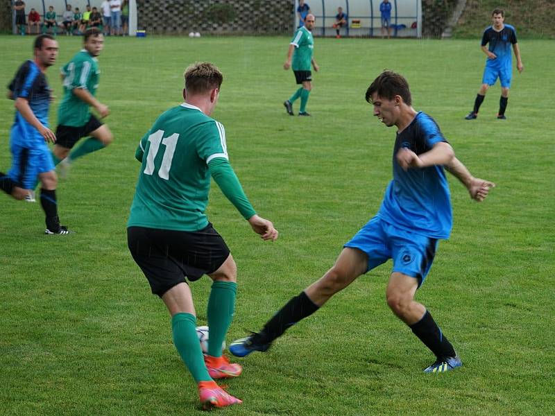 Fotbalisté společného týmu Číměře a bystřického béčka ve druhém kole přeboru zdolali Strmilov 3:2.