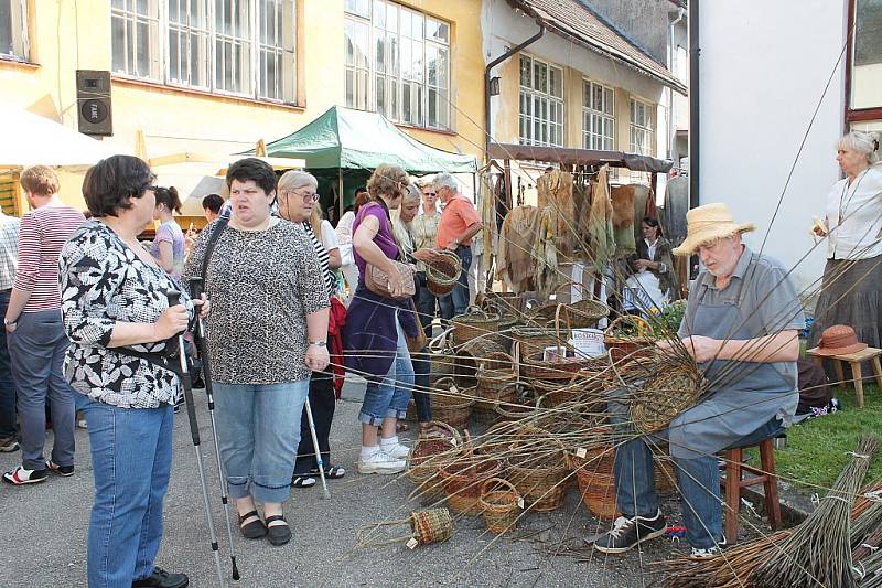 Tkalcovské slavnosti ve Strmilově. 