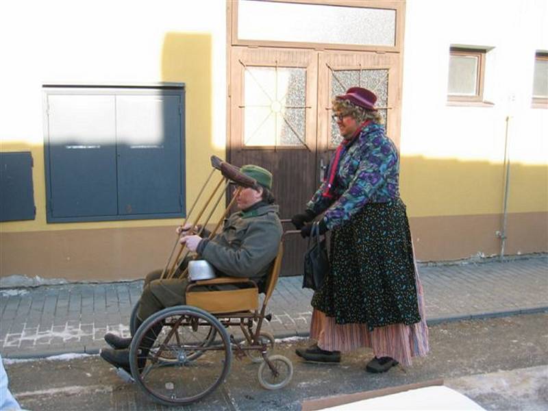 Masopustní průvod v Břilicích.