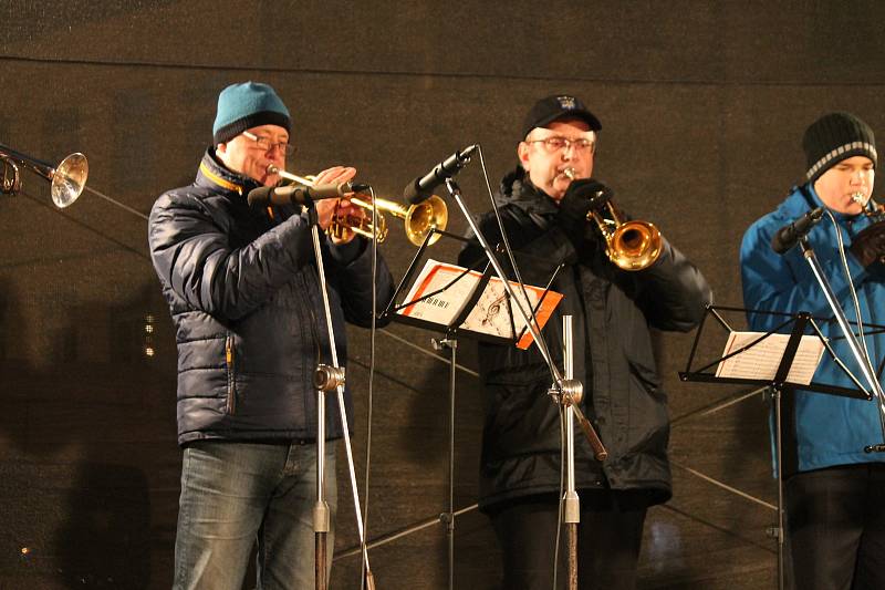 Česko zpívá koledy 2019 v Jindřichově Hradci.