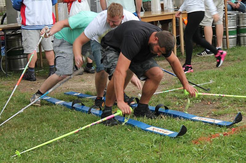 V Polšti se konal 15. ročník recesistické akce Chlapi sobě.