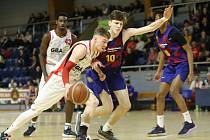 Na prestižnímí basketbalovém turnaji  Young Guns GBA Invitational se v minulých letech představila jak slavná Barcelona, tak i americká The Skills Factory, která je účastníkem nadcházejícího klání i letos.