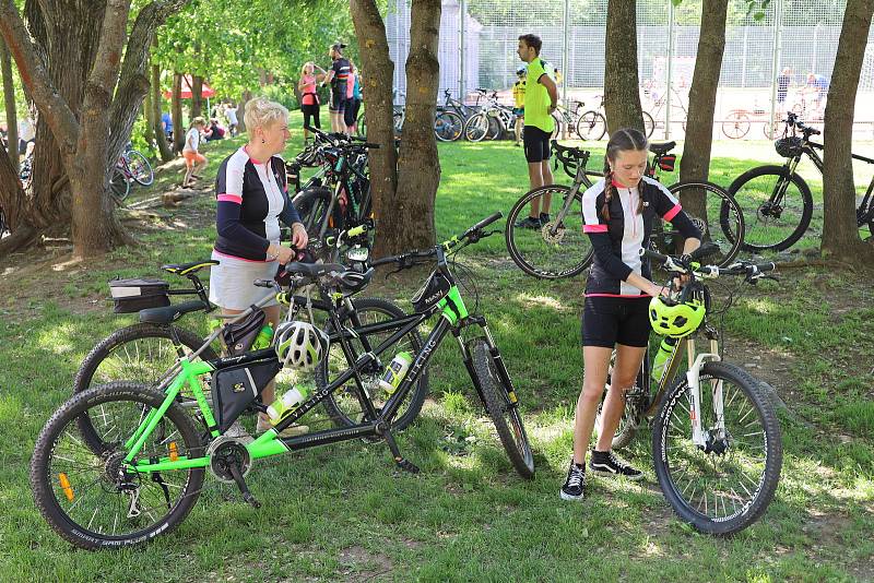 Jindřichohradecký pedál aneb Přes kopec na Hradec přilákal v sobotu 21. května celkem 556 účastníků.