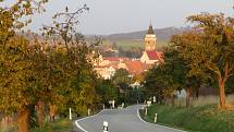 Podzimní scenérie kolem Dačic a Slavonic na Jindřichohradecku.