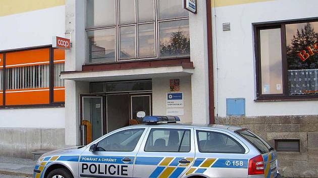 Obvodní oddělení Polciie ČR ve Studené brzy opustí budovu v centru.