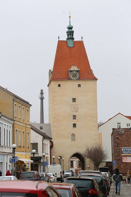 Pelhřimov je nejmenším okresním městem na Vysočině. Láká na řadu památek a zajímavostí.