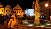 Sobotní večer na pelhřimovském Masarykově náměstí patřil jazzu i filmu.