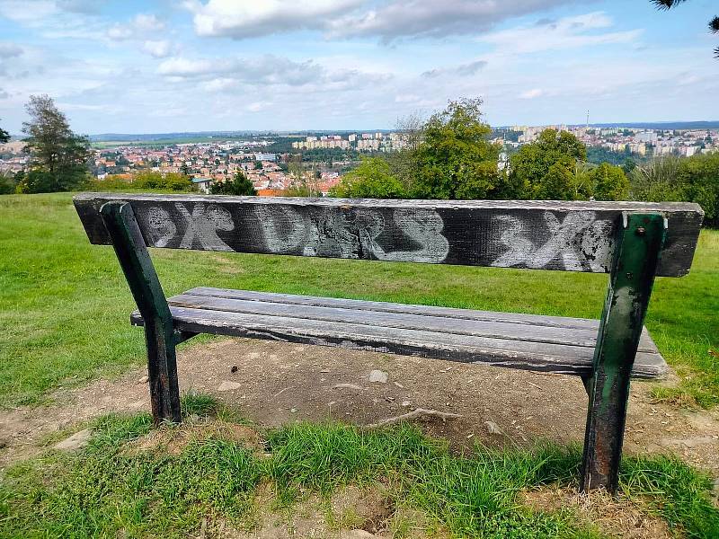 Úchvatné pohledy z třebíčské rozhledny na Kostelíčku