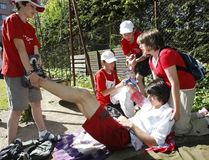 V pelhřimovských sadech soutěžili mladí zdravotníci