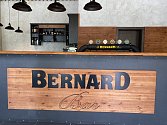 Bernard Bar.