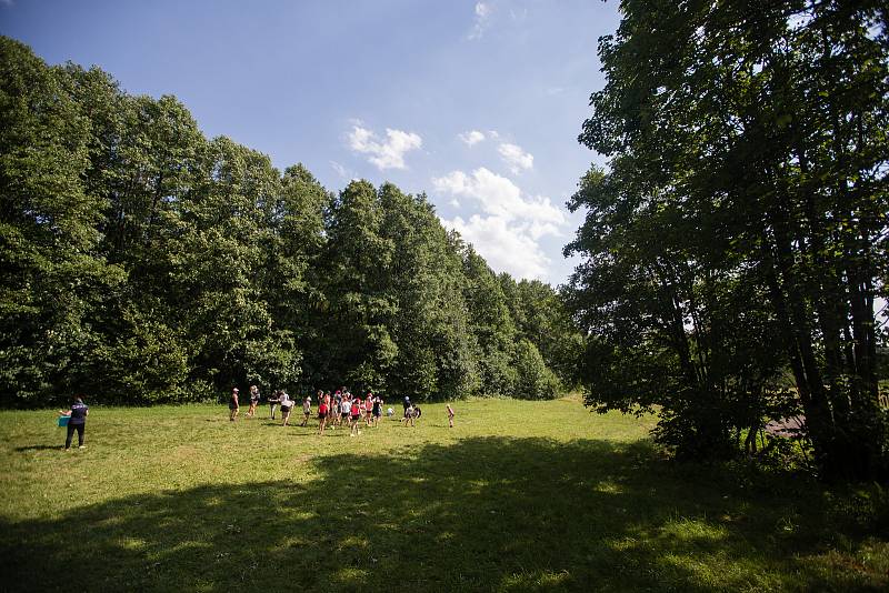 Dětský tábor v duchu expedice Archeo v Chaloupkách u Nového Rychnova.