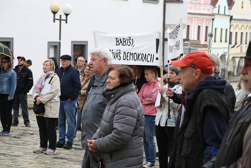 Máme toho dost! V Pelhřimově se uskutečnila další protestní akce.