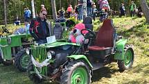 Osmá Rovenská traktoriáda opět nabídla atraktivní podívanou. Počasí závodům přálo a malí i velcí návštěvníci se dobře bavili.