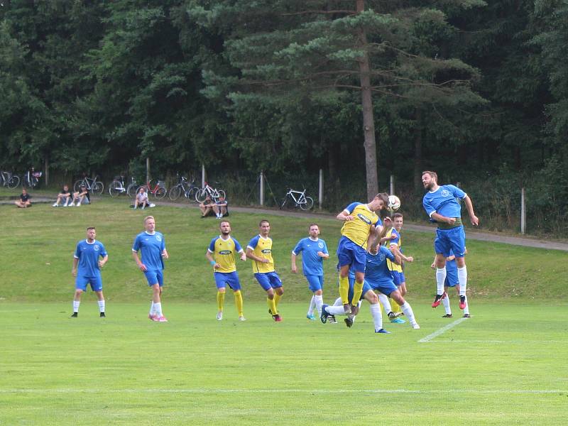 Fotbal. Perleťový pohár 2021. Žirovnice