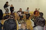 Iniciativa Závod 01 uspořádala v sobotu v Humpolci první kulturní akci. Po přednášce následoval koncert kapely Martin Sýkora a spol.