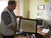 V Jitkově se o historii obce stará sám starosta Petr Kubát.