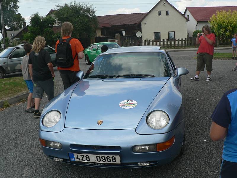 Milovníci vozů značky Porsche si v Jiřicích přišli na své