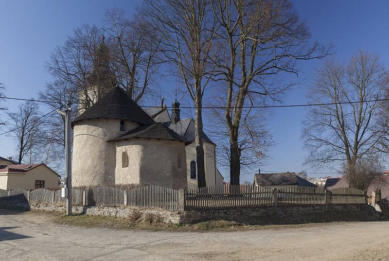 Kostel sv. Václava ve Stonařově.