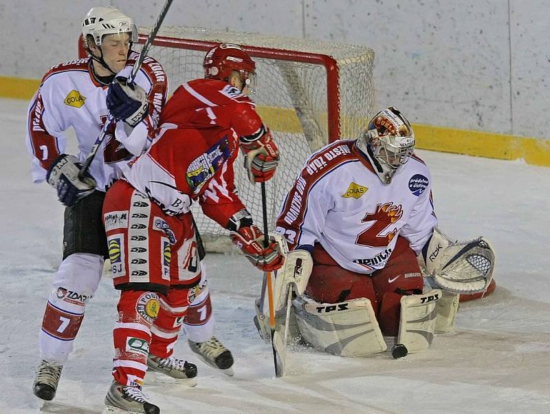 Druholigoví hokejisté Žďáru v neděli rozstříleli Pelhřimov. 