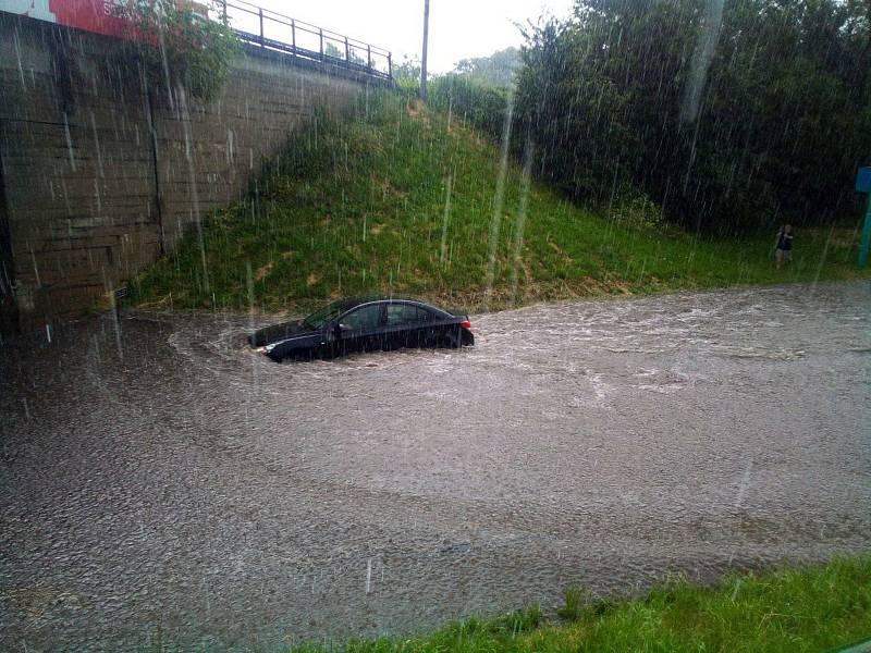 Zatopený viadukt v Pelhřimově.