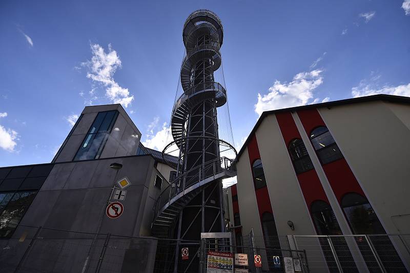 Vyhlídková věž návštěvnického centra pivovaru Bernard.