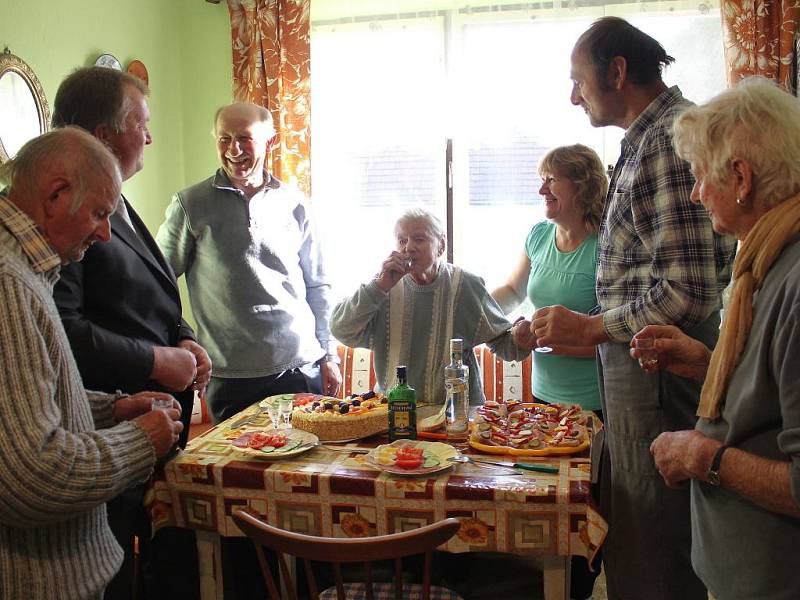 Marie Matoušková oslavila 108. narozeniny.