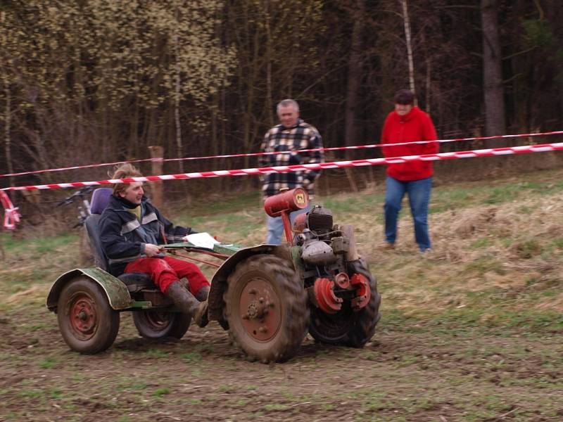 Rovenská traktoriáda 2013