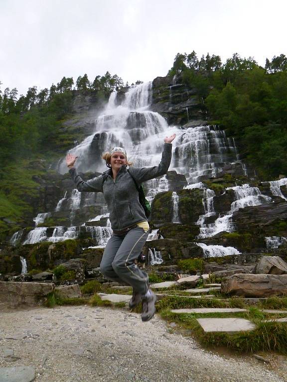 Milovníci přírody a turistiky Josef Směták a Lucie Kučerová procestovali Norsko stopem. 