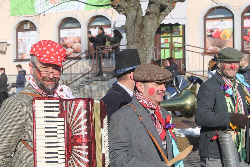 Masopust se do Kamenice vrátil po dvouleté pauze a zájem veřejnosti byl obrovský.