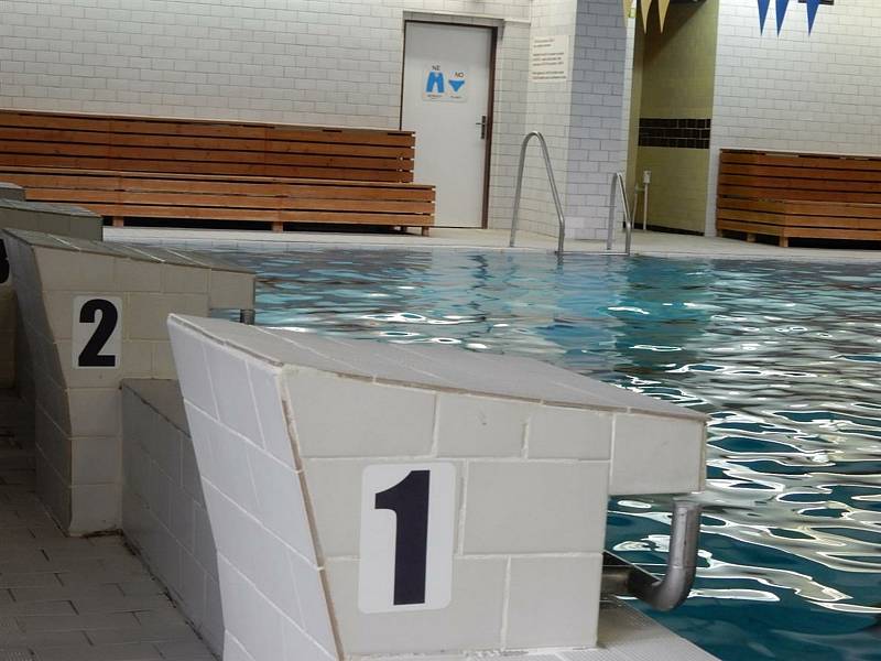 V Pelhřimově plánují první opravu bazénu;