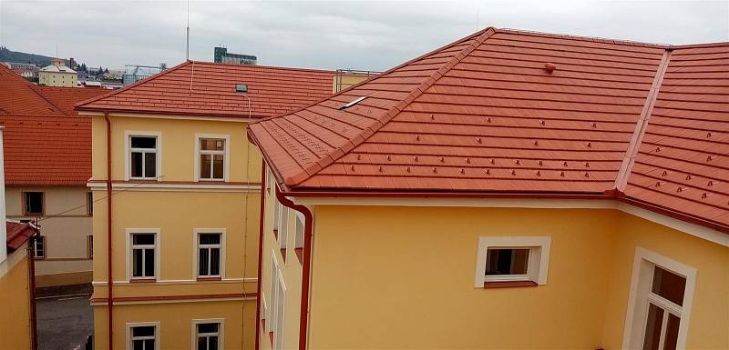Oprava střechy na SŠŘS Moravské Budějovice.