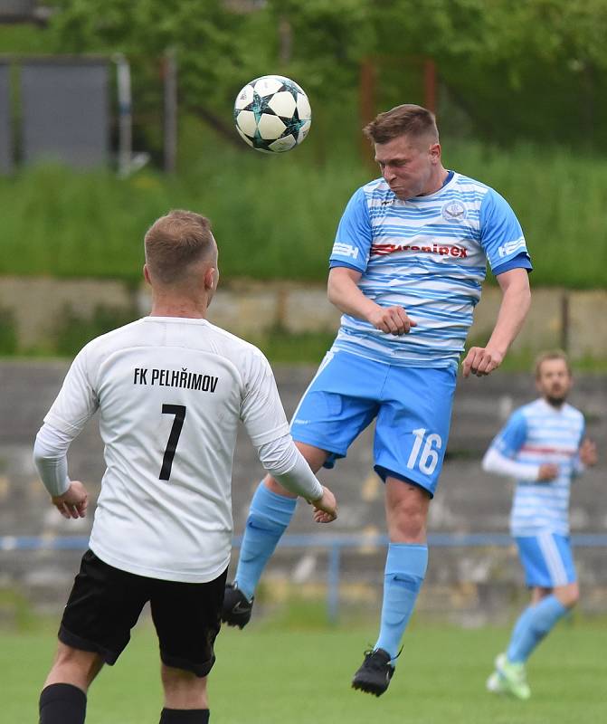 Fotbalisté Pelhřimova vyhráli v derby v Humpolci 2:0.