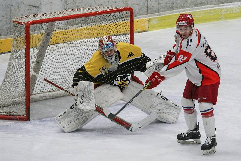 Zápas 27. kola hokejové 2. ligy skupiny Střed mezi HC Lední Medvědi Pelhřimov a HC Moravské Budějovice 2005.