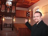Daniel Matějka stojí v čele sboru Českobratrské církve evangelické v Moravči od roku 2008.