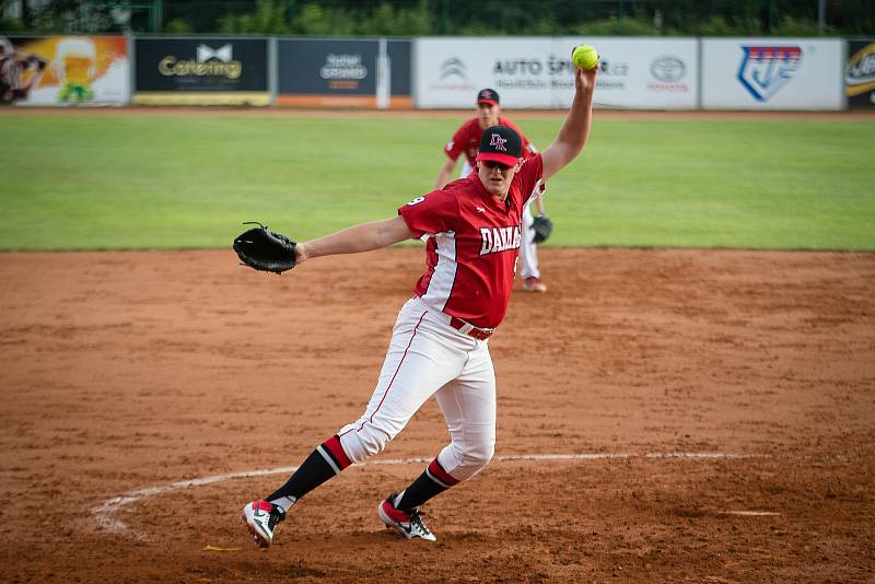 Finálový zápas softbalového mistrovství Evropy do 18 let mezi Českou republikou a Dánskem.