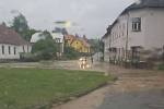 Přívalový déšť páchal škody také v obci Želiv na Pelhřimovsku.